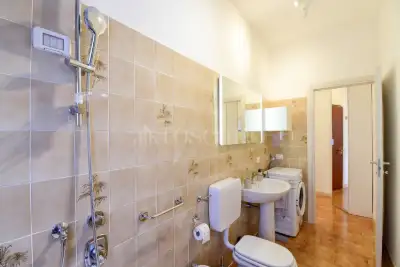 House for rent, Via Palestro, Como