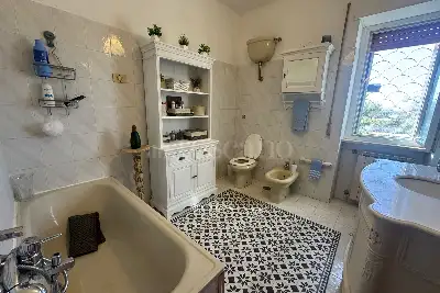 Casa Indipendente in vendita, Via Trincea delle Frasche, Fiumicino