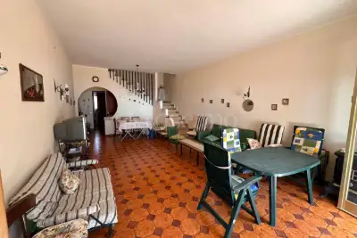 Villino a Schiera in vendita, Via Papa Giovanni XXIII, Trecastagni