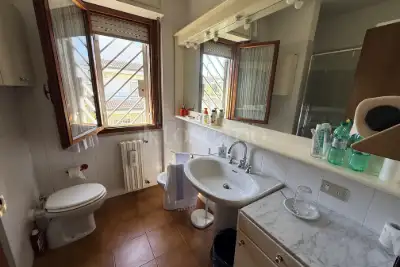 Villino a Schiera in vendita, Via Mar della Cina, Roma