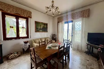 Casa Indipendente in vendita, Via Ombra, Tremestieri Etneo