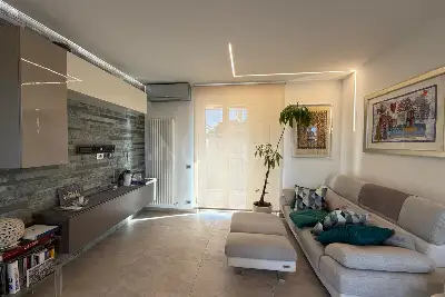 Casa in vendita, Via Saliceti, Alba Adriatica