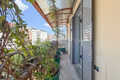 Casa in vendita, Via Paolo Frisi, Milano