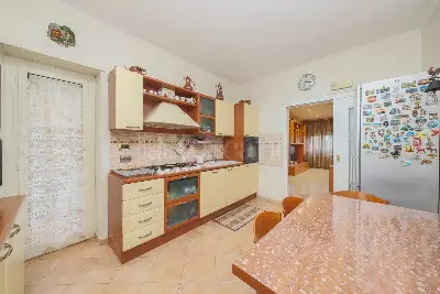 Casa in vendita, Via Silvano, Roma