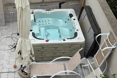 Villa Bifamiliare in vendita, Via dello Zeffiro, Fiumicino