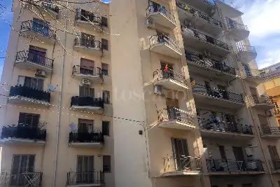 Casa in vendita, F.lli Plutino, Catanzaro