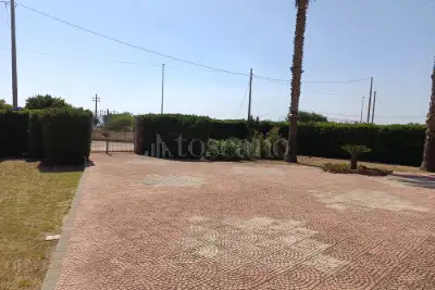 Villa in vendita, Via Mallia, Siracusa