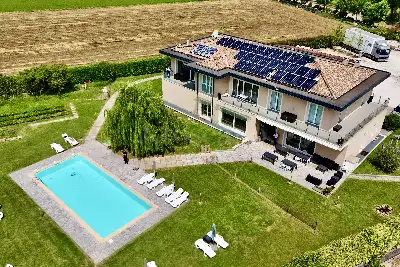 Villa in vendita, Via Bettola, Lonato del Garda