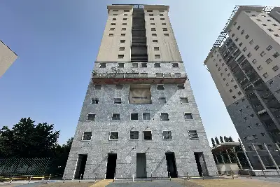 Box in vendita, Via Savona, Milano