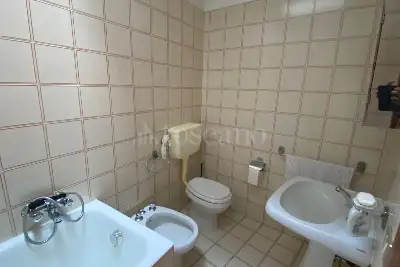 Casa in vendita, Via E.Pellini, Marchirolo