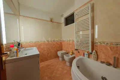 Villino a Schiera in vendita, Via Augusto Falessi, Albano Laziale