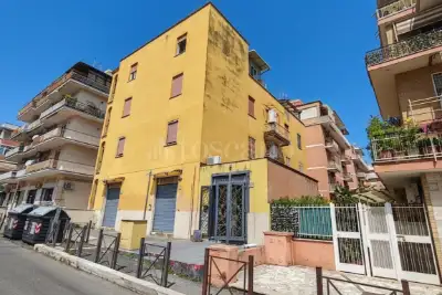 Casa in vendita, Via Simone Mosca, Roma