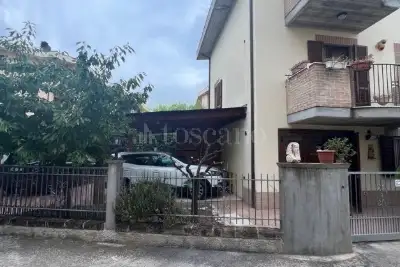 Villa Bifamiliare in vendita, via baiocchi città sant'angelo, Citta' Sant'Angelo