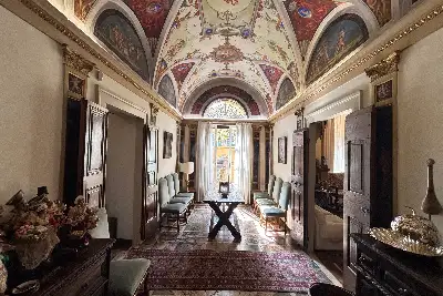 Casa in vendita, Piazza di Monte Citorio, Roma