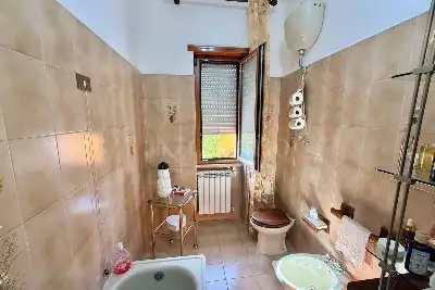 Casa Indipendente in vendita, Via Acquapendente, Nettuno