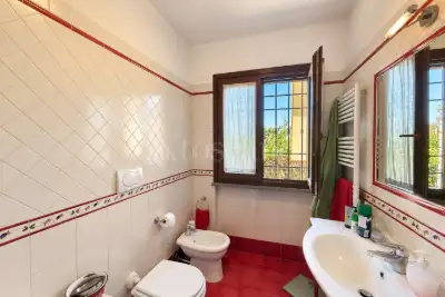 Villa Plurifamiliare in vendita, Via Giulio Venzi, Roma