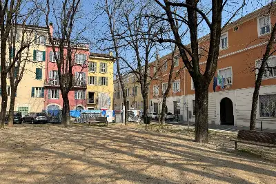 Casa Indipendente in vendita, Piazza Tebaldo Brusato, Brescia