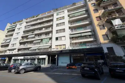 Negozio in vendita, Via Friuli, Milano