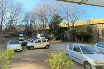 Casa in vendita, Viale dello Scalo S. Lorenzo, Roma
