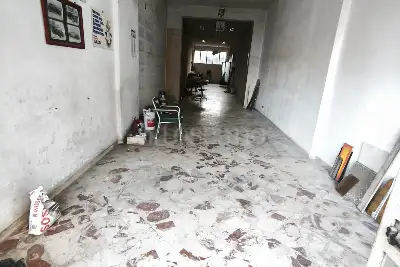 Negozio in vendita, Via Giuseppe la Villa, Palermo