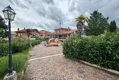 Villa in vendita, Via Cassino, Avezzano