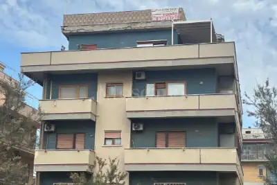 Soffitta in vendita, Viale delle Repubbliche Marinare, Roma