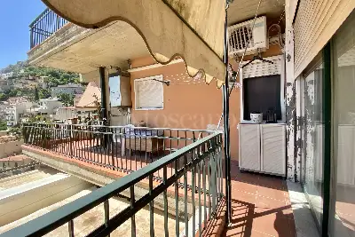 Casa in vendita, Piazza Franz Pagano, Taormina