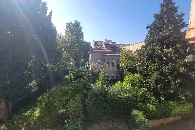 Casa in vendita, Via Carlo Poerio, Milano