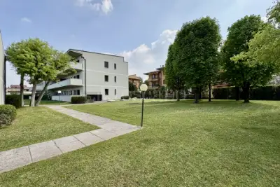 Casa in vendita, Via Giovanni Rambotti, Desenzano del Garda