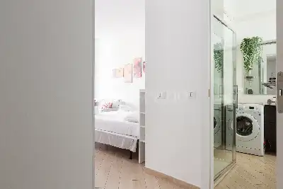 Casa in vendita, Via G. Bruzzesi , Milano