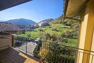 Casa in vendita, Via Villa Sera, Caino, Caino