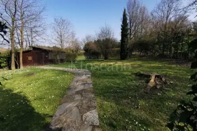 Casale in vendita, Strada Monferrina, Casteggio