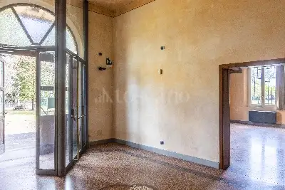 Villa in vendita, Via Persicetana, Calderara di Reno