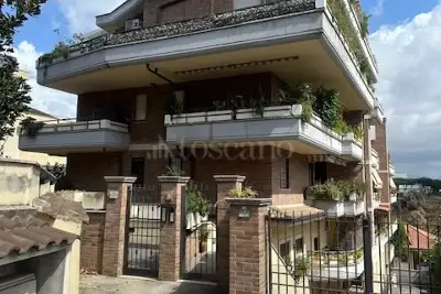 Ufficio in vendita, Via Santorre di Santarosa, Pomezia