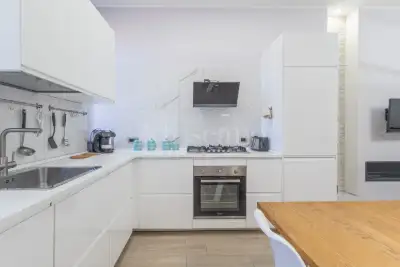 Casa in vendita, Via Donatello 5, Milano