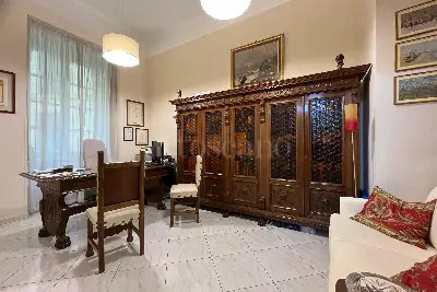 Casa in vendita, Piazza Nicola Amore, Napoli