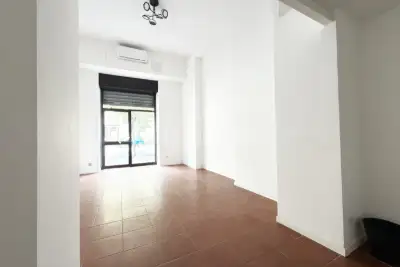 Negozio in affitto, Via Piacenza 20, Milano