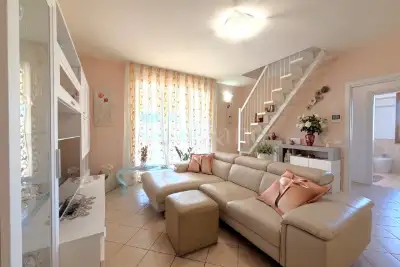 Casa in vendita, Piazza per la Concordia, Desenzano del Garda