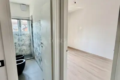 Villino a Schiera in vendita, Via Nona, Brescia