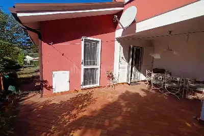 Villa in vendita, Via Orsa Minore, Rignano Flaminio