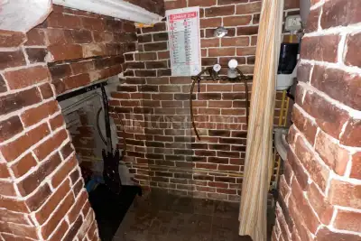 Negozio in vendita, Via Bonifacio, Genova