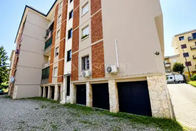 Casa in vendita, via Giovanni Berchet, Brescia
