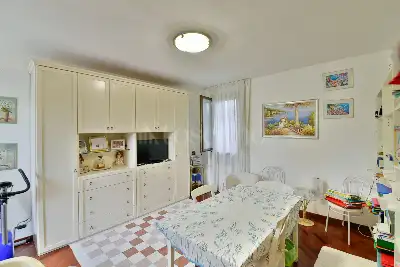 Villa in vendita, Via Volontari della Libertà, Erba