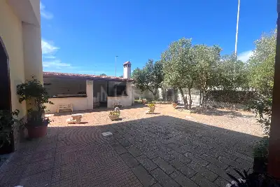 Casa in vendita, Via Antonio Vivaldi, Uta