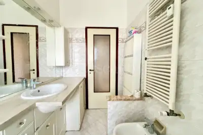Casa in affitto, Via Zurigo, Milano