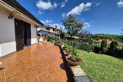 Villa Bifamiliare in vendita, Via dei Tirreni, Sutri