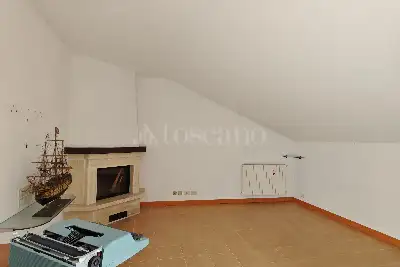 Casa in vendita, Via Bonaguida Lucari, Siena