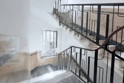 Casa in vendita, Via Giovanni da Procida, Milano