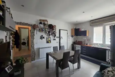 Casa Indipendente in vendita, Via IV Novembre, Gussago