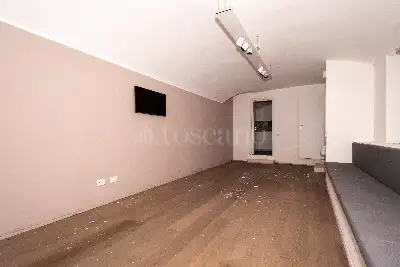 Negozio in vendita, Via Gerolamo Tiraboschi, 6, Milano